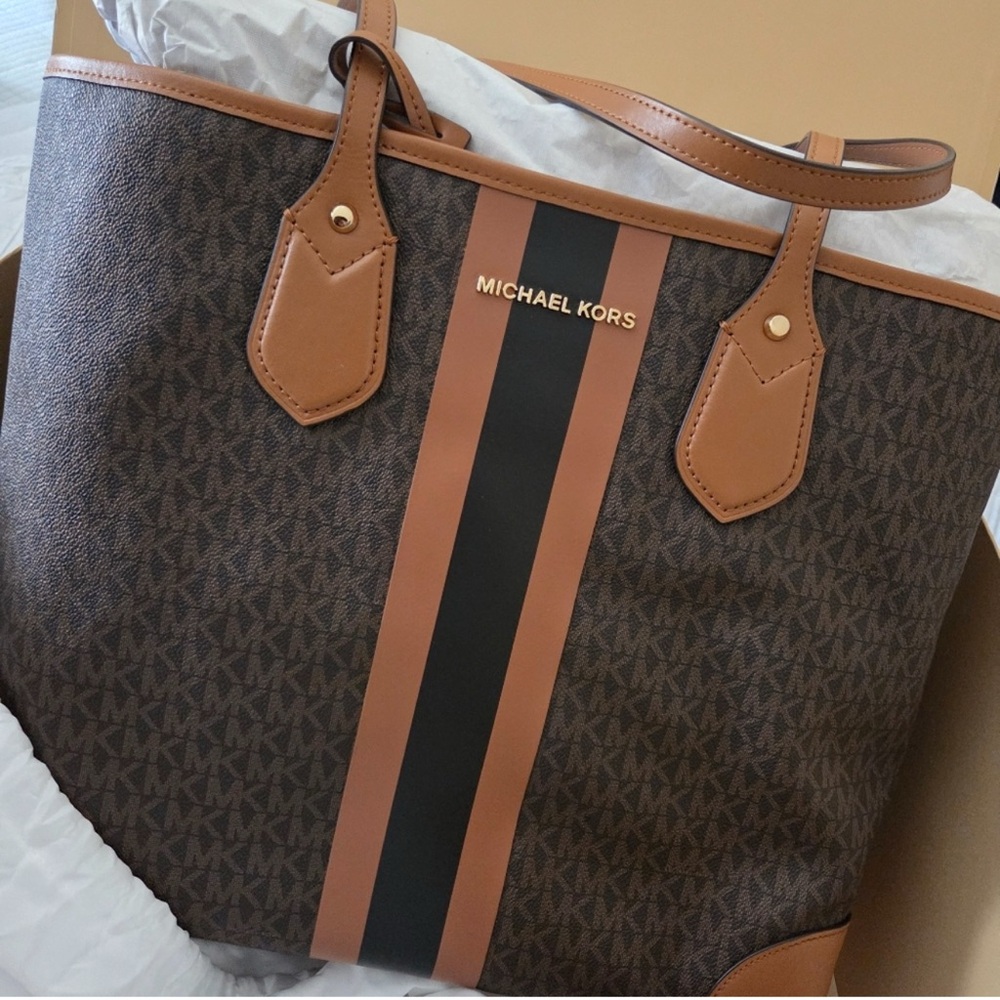 Michael Kors Signature Brown and Black Tote (NWT)